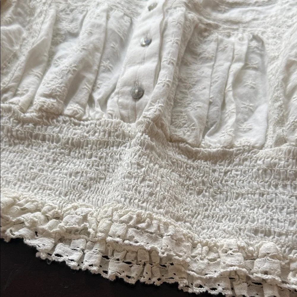 Urban Outfitters Ivory Textured Top - Picture 2 of 9